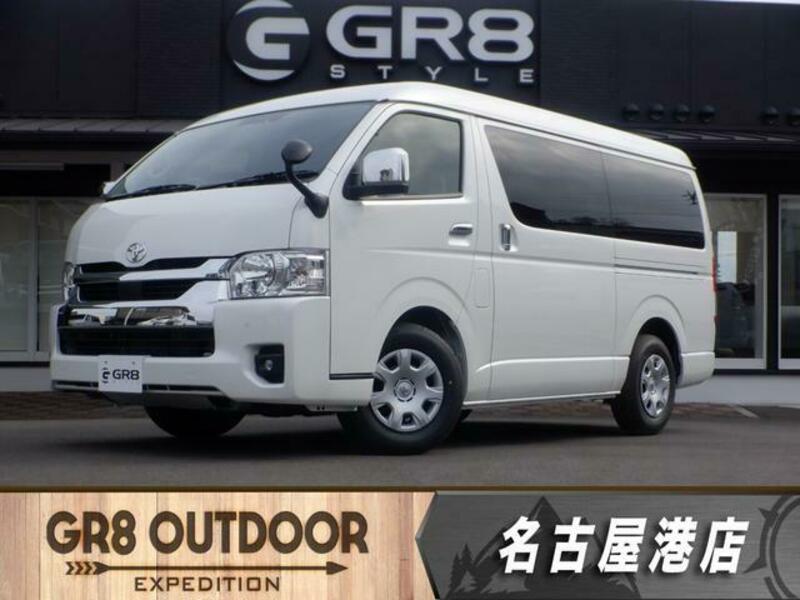 TOYOTA HIACE WAGON