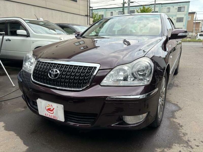 TOYOTA CROWN MAJESTA