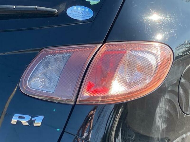 R1