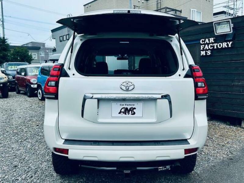 LAND CRUISER PRADO