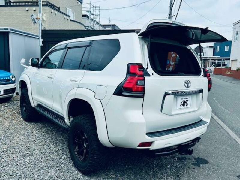 LAND CRUISER PRADO