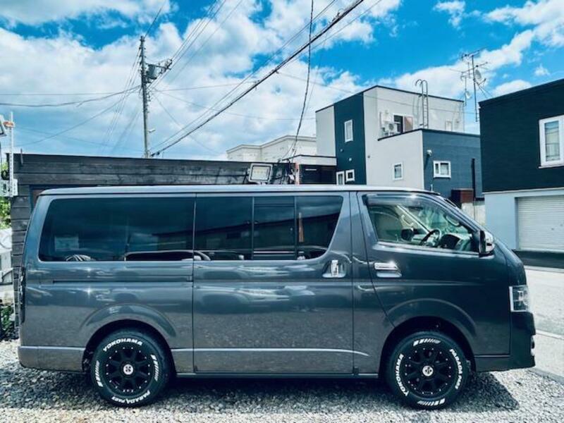 HIACE VAN