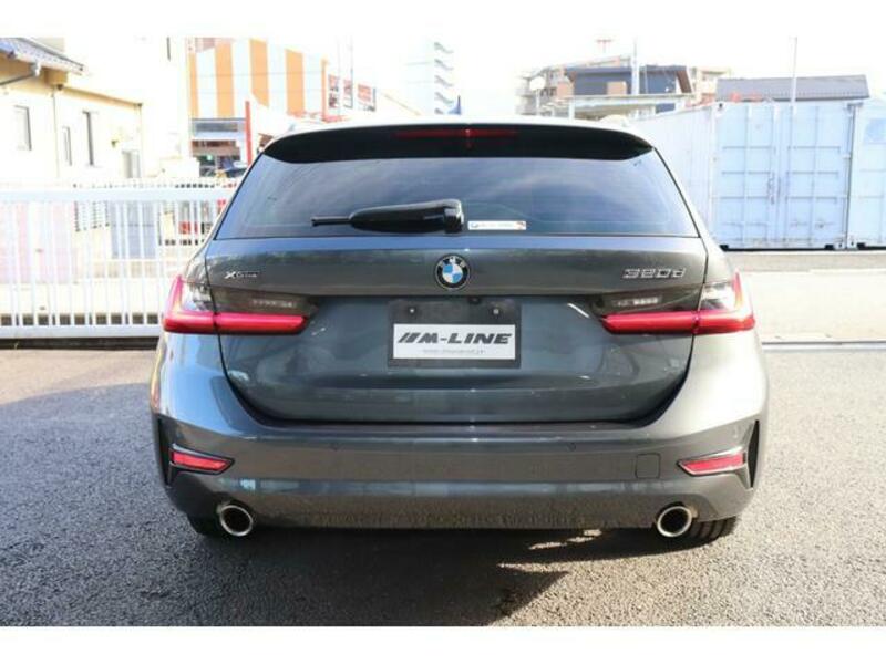 3 SERIES