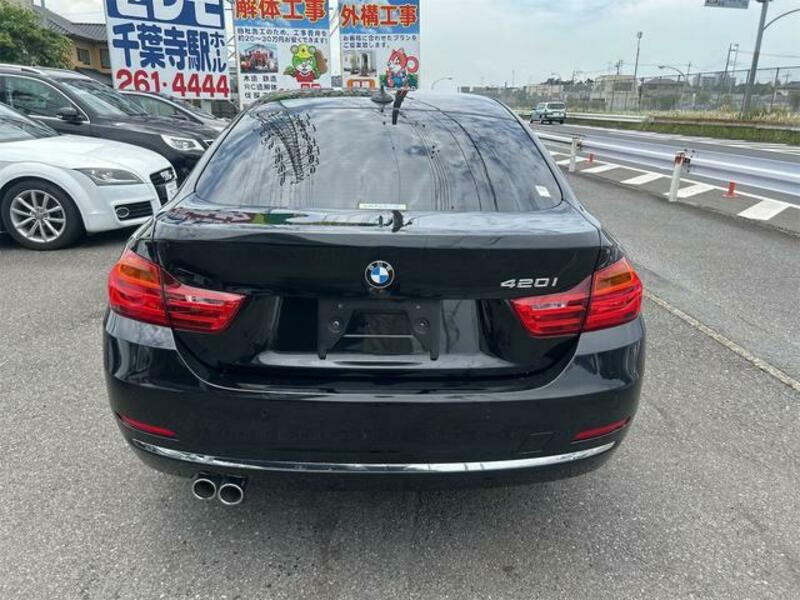 4 SERIES