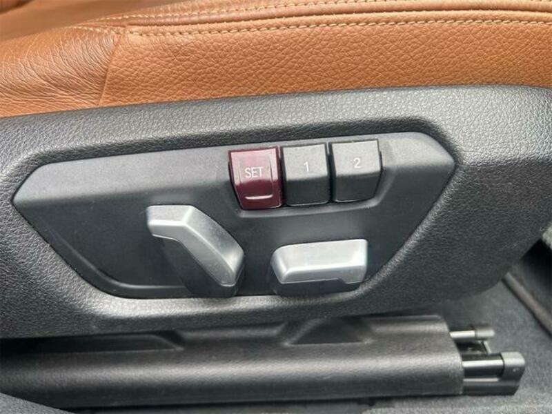 4 SERIES