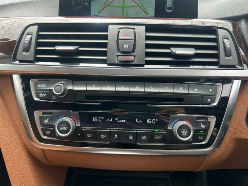 4 SERIES