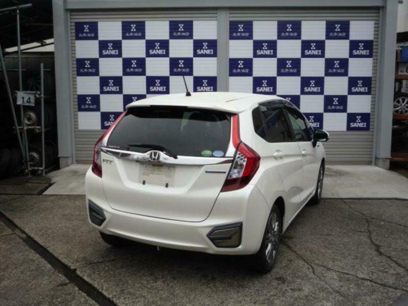 FIT HYBRID