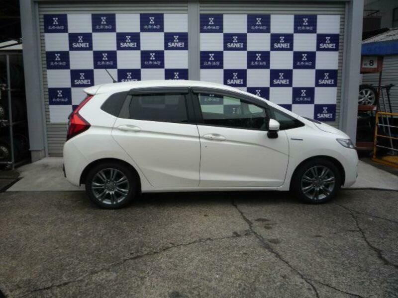 FIT HYBRID