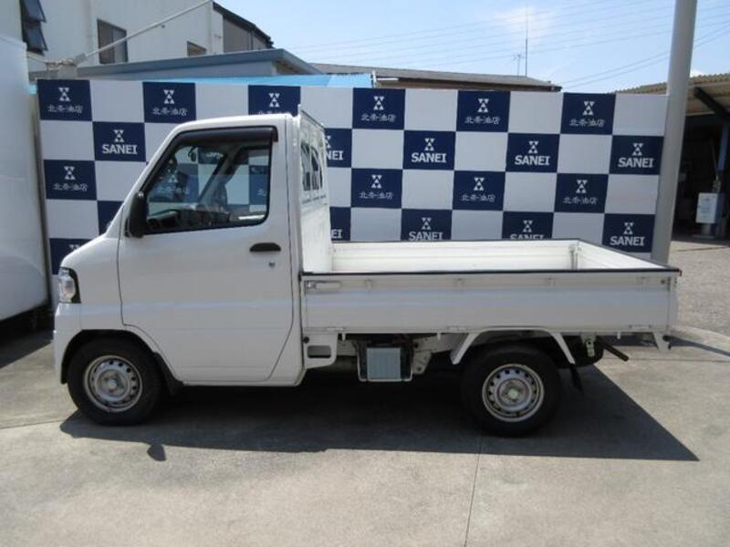 MINICAB TRUCK