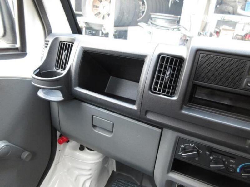 MINICAB TRUCK