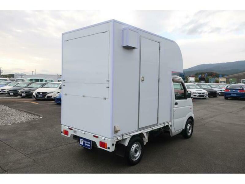 CARRY TRUCK