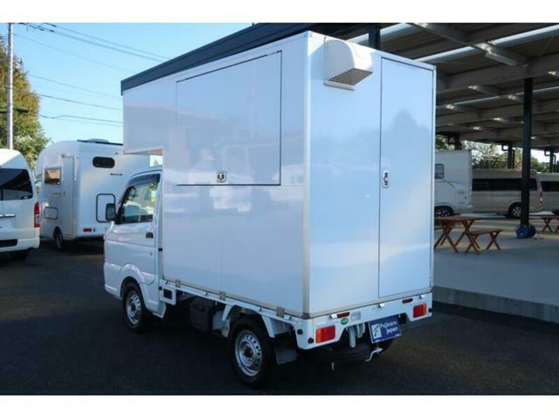 CARRY TRUCK
