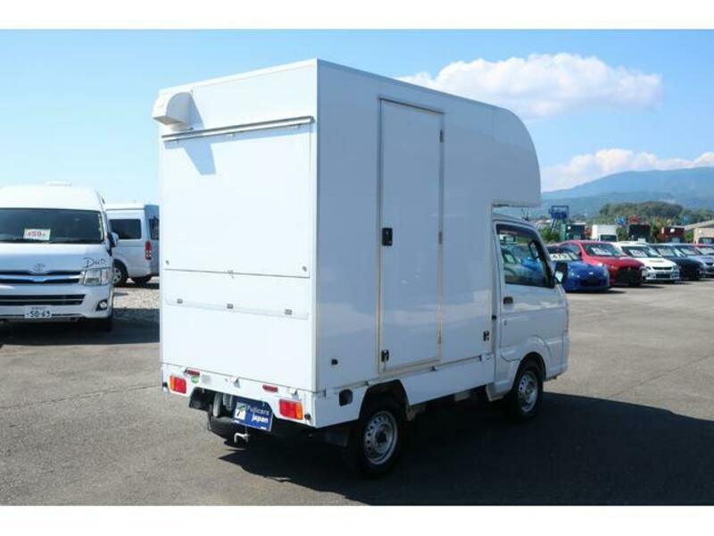 CARRY TRUCK