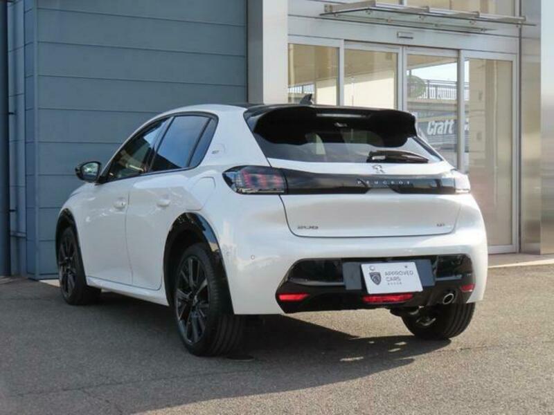 208
