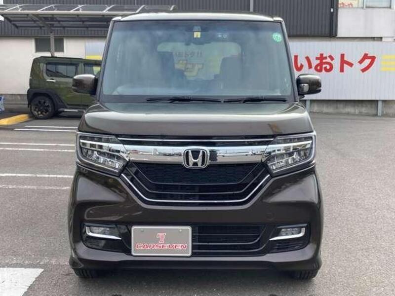 N BOX CUSTOM