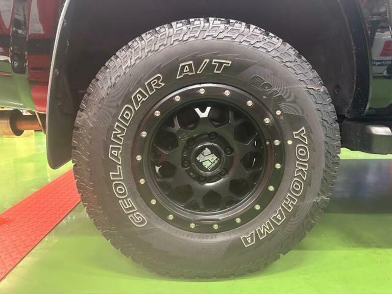 HILUX SURF