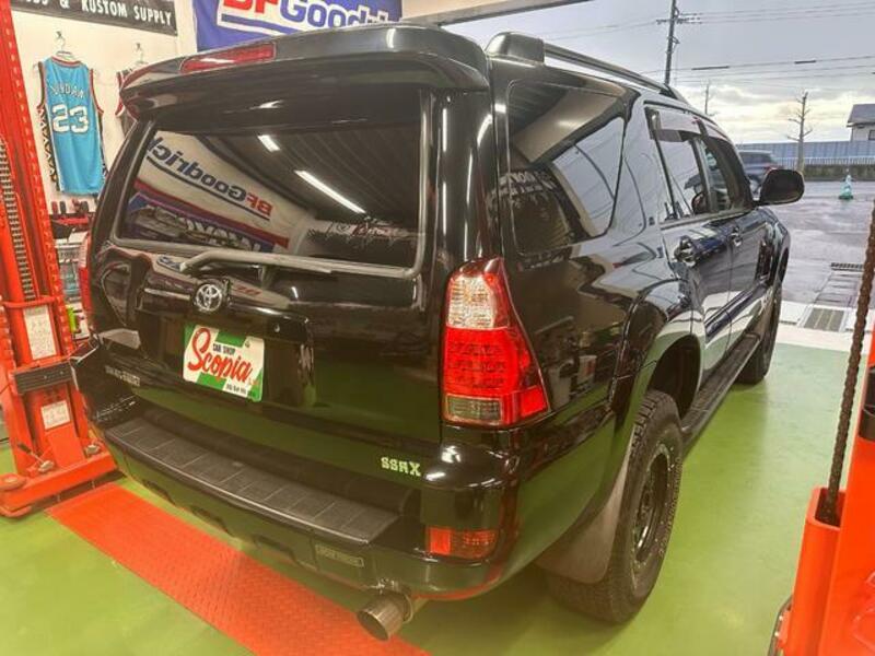 HILUX SURF