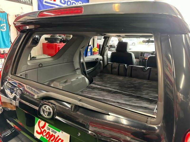HILUX SURF
