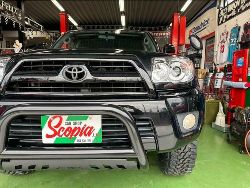 HILUX SURF