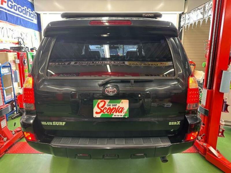 HILUX SURF