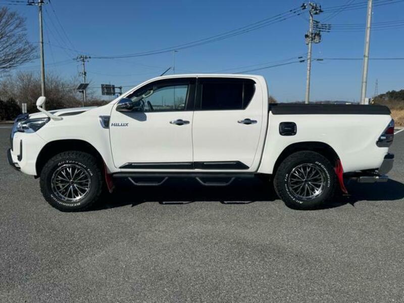 HILUX