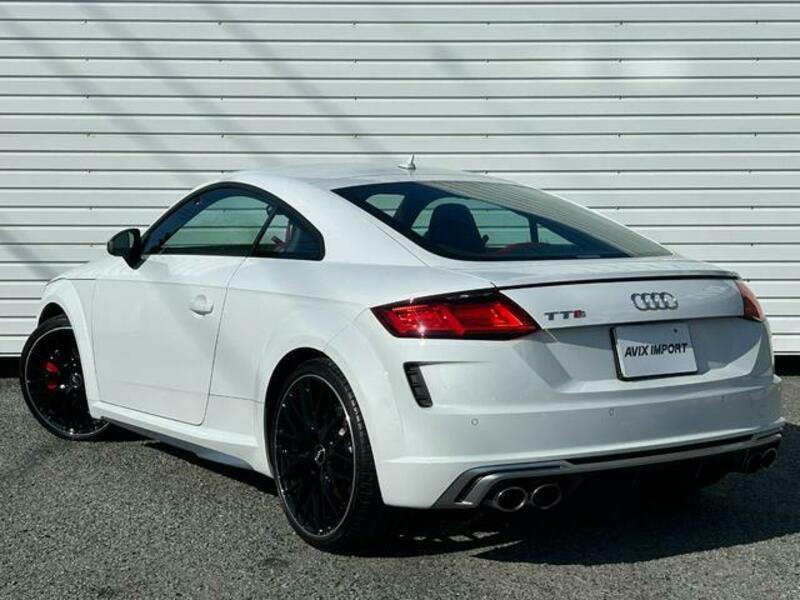 TTS COUPE