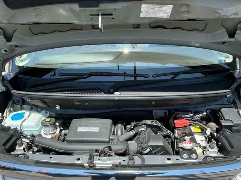 N BOX