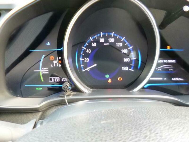 FIT HYBRID