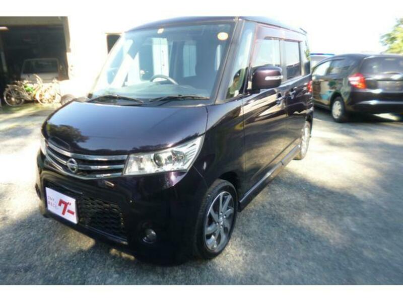 NISSAN ROOX