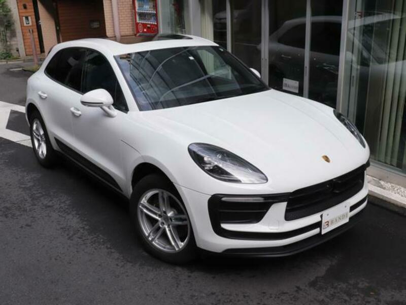 MACAN