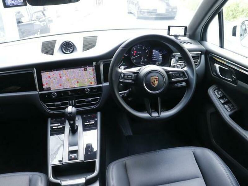 MACAN