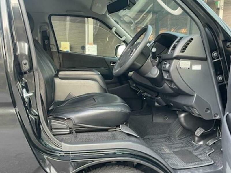 HIACE WAGON