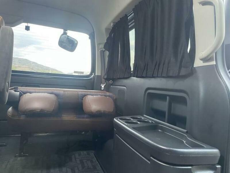 HIACE WAGON
