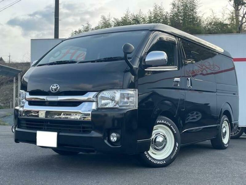 TOYOTA HIACE WAGON