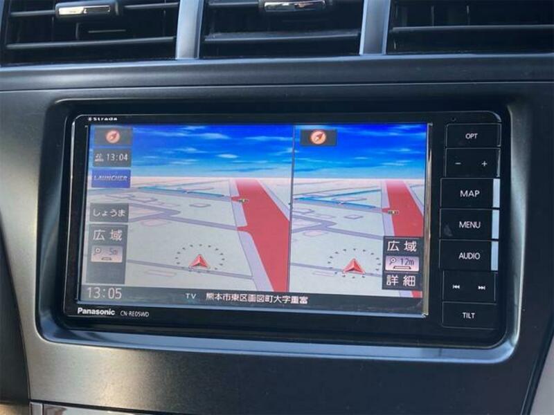 PRIUS ALPHA
