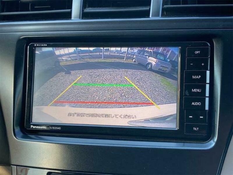 PRIUS ALPHA