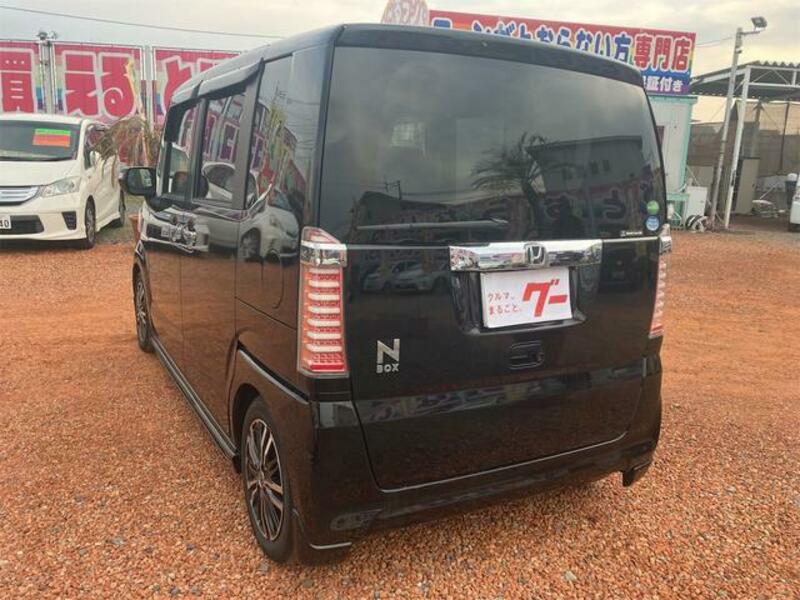 N BOX