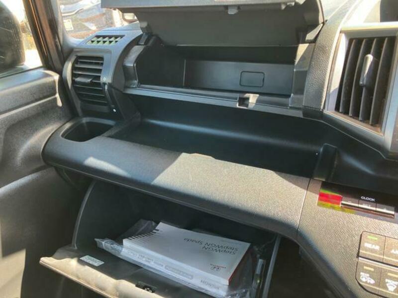 STEPWAGON SPADA