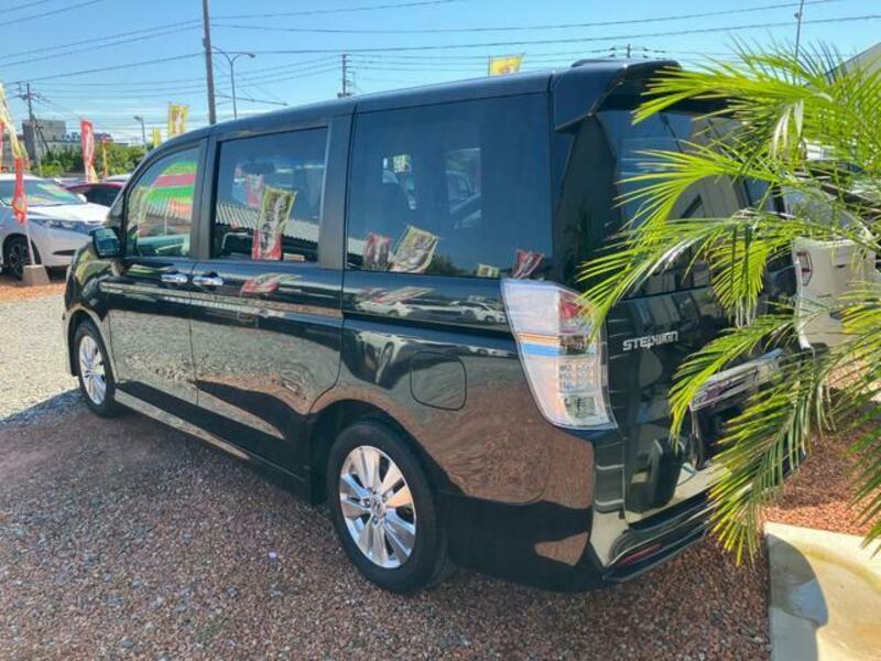 STEPWAGON SPADA