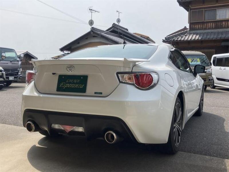 86