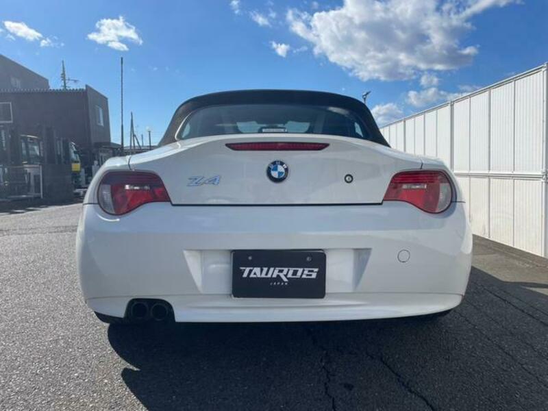 Z4
