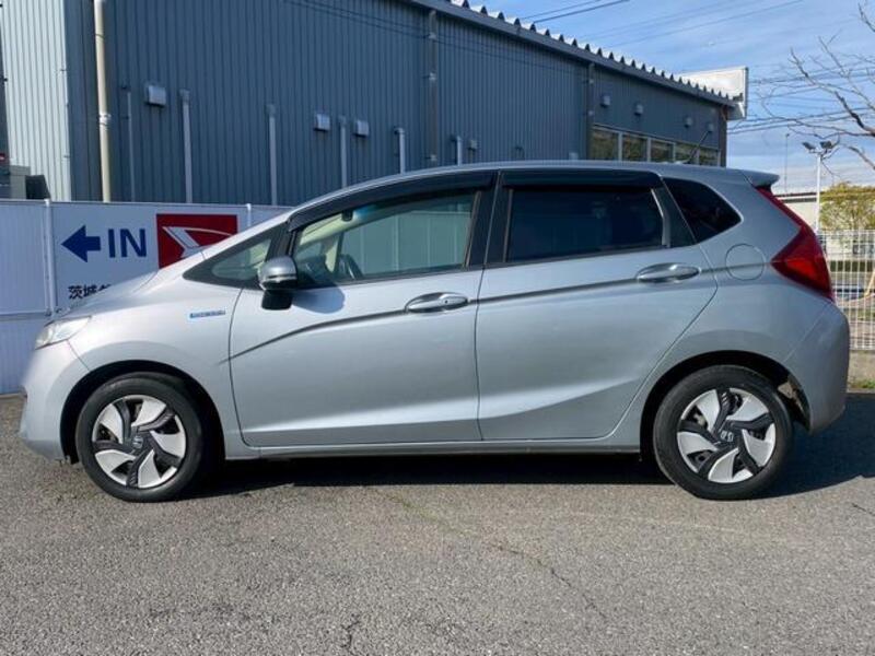 FIT HYBRID