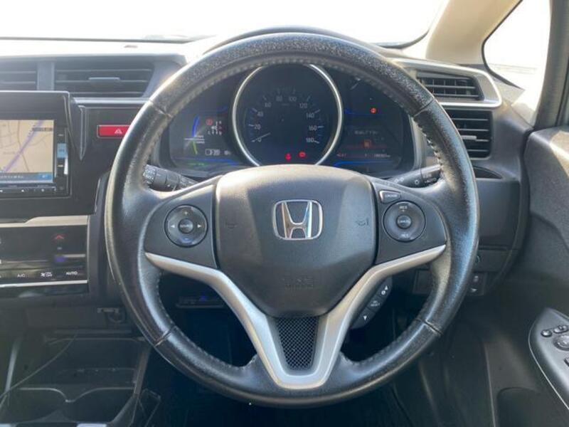 FIT HYBRID