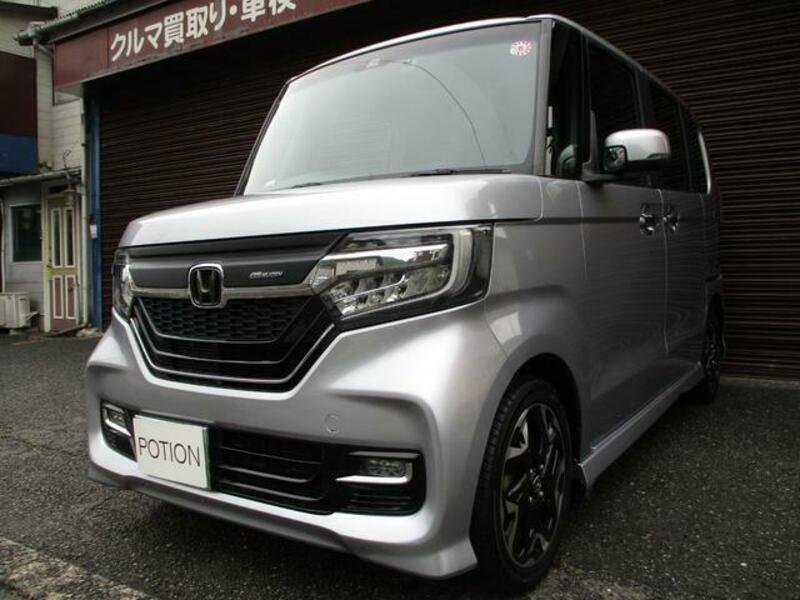 N BOX CUSTOM