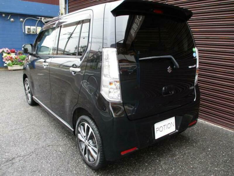 WAGON R