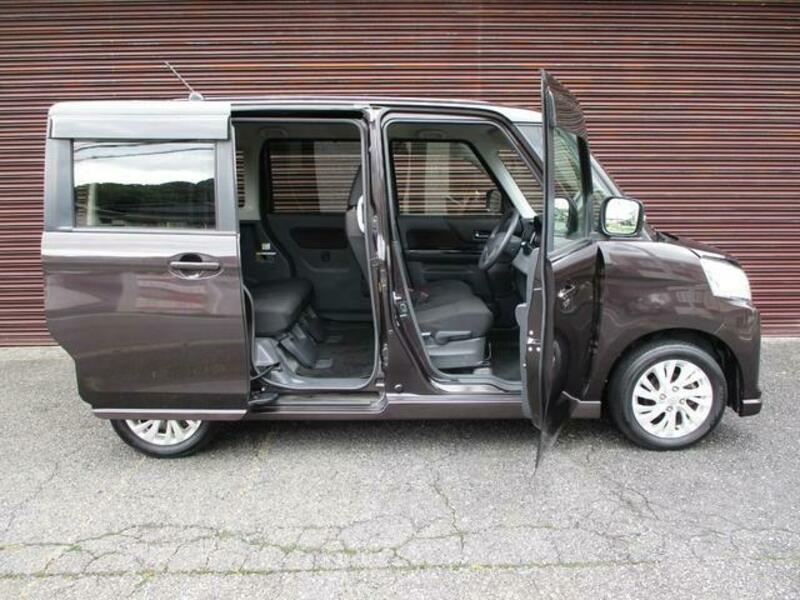 SPACIA CUSTOM