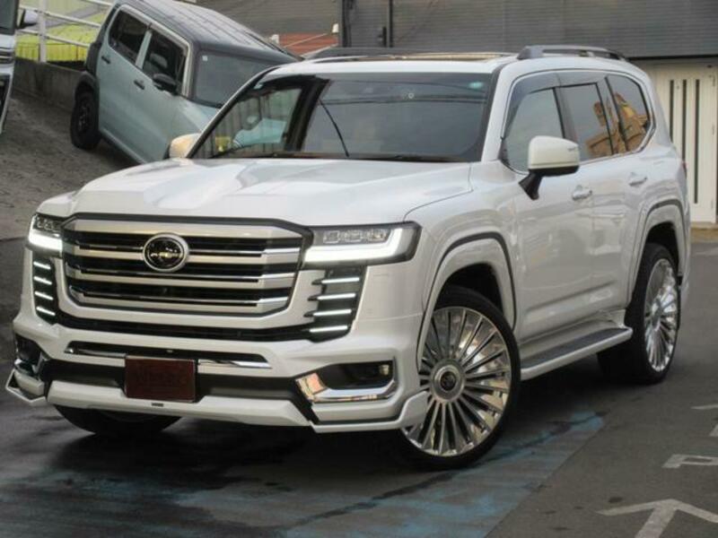 TOYOTA LAND CRUISER