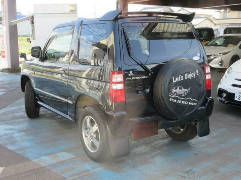 PAJERO MINI