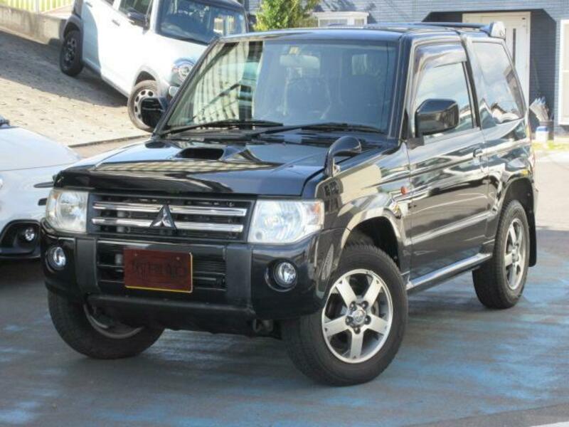 MITSUBISHI PAJERO MINI