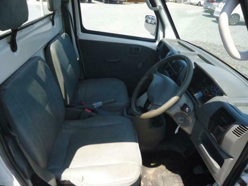 MINICAB TRUCK